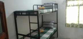Trinco Hostel Red